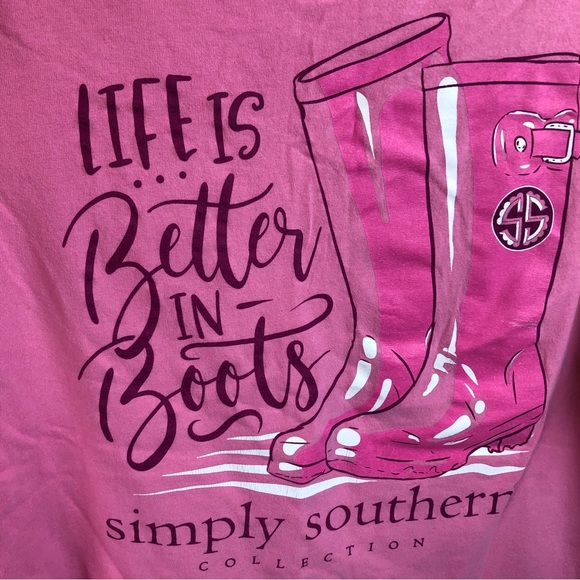 Simply Southern Tops - Simply Southern Life is Better in Boots Tshirt Large